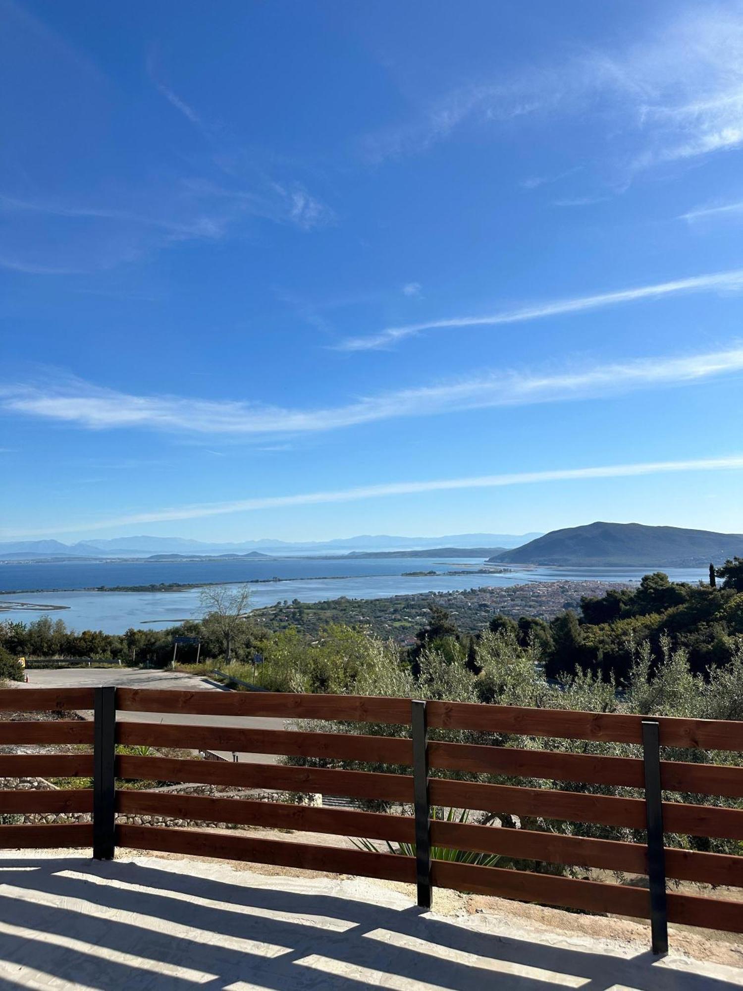Eris Villa - Amazing View In Lefkada Frinion Bagian luar foto