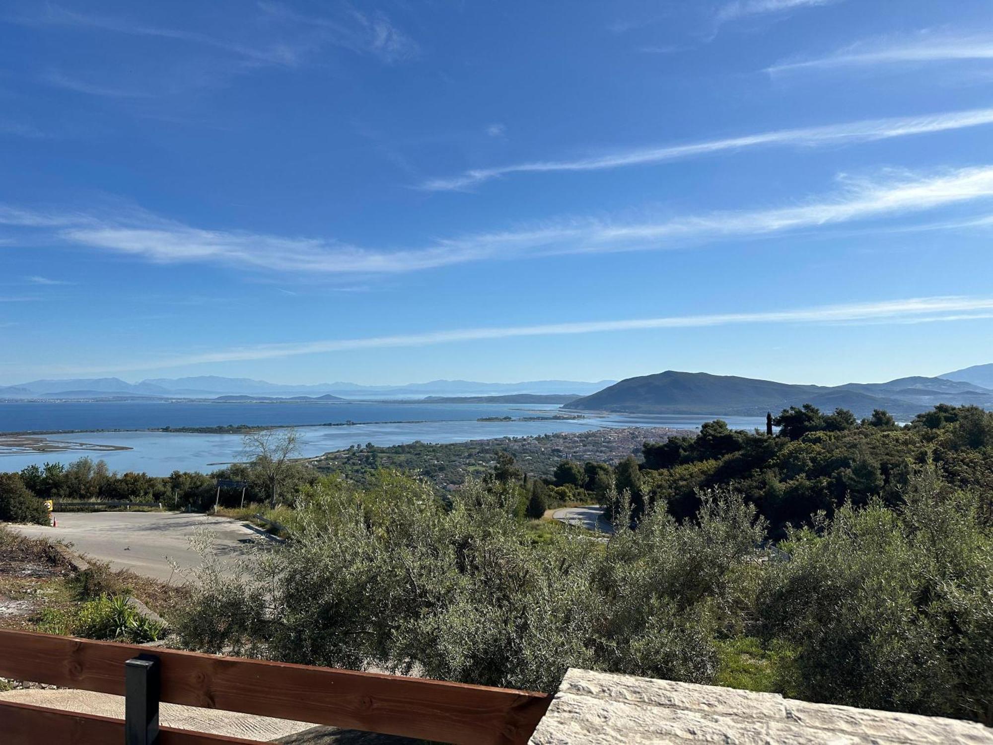 Eris Villa - Amazing View In Lefkada Frinion Bagian luar foto